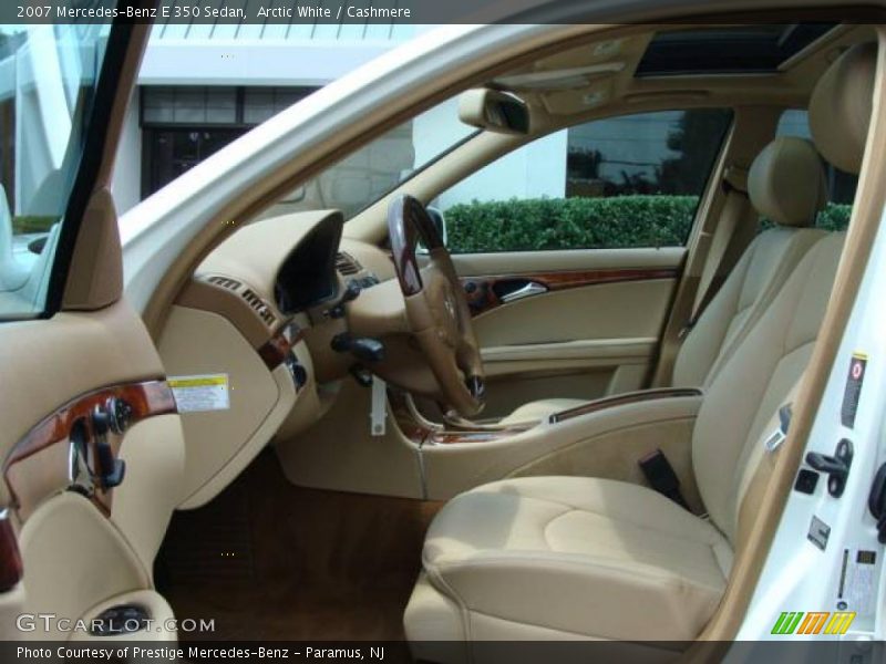 Arctic White / Cashmere 2007 Mercedes-Benz E 350 Sedan
