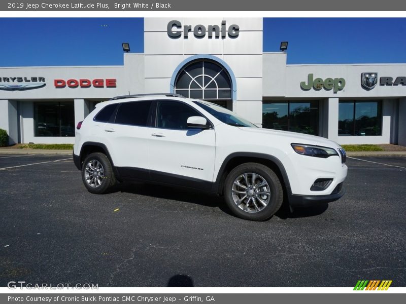 Bright White / Black 2019 Jeep Cherokee Latitude Plus