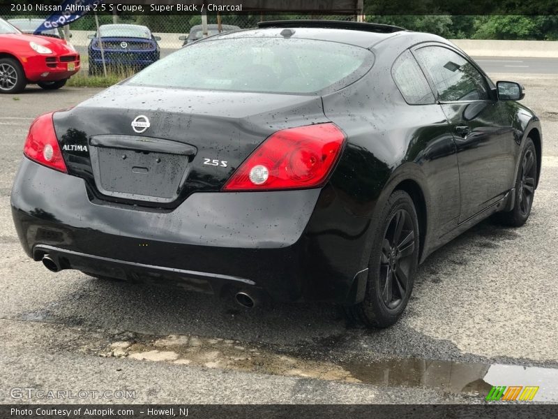 Super Black / Charcoal 2010 Nissan Altima 2.5 S Coupe