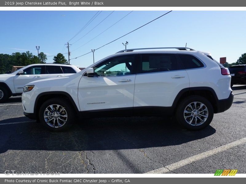 Bright White / Black 2019 Jeep Cherokee Latitude Plus