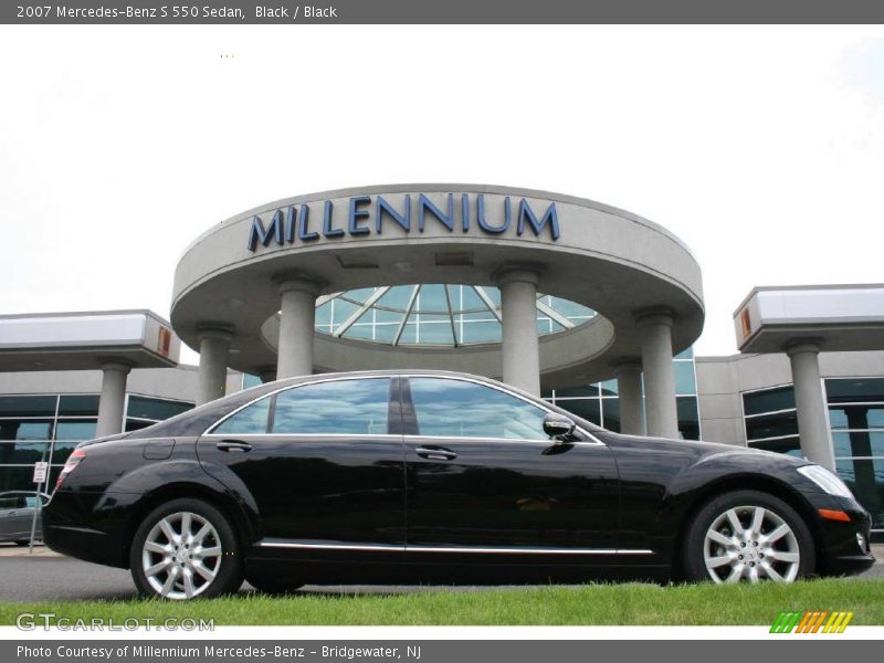 Black / Black 2007 Mercedes-Benz S 550 Sedan