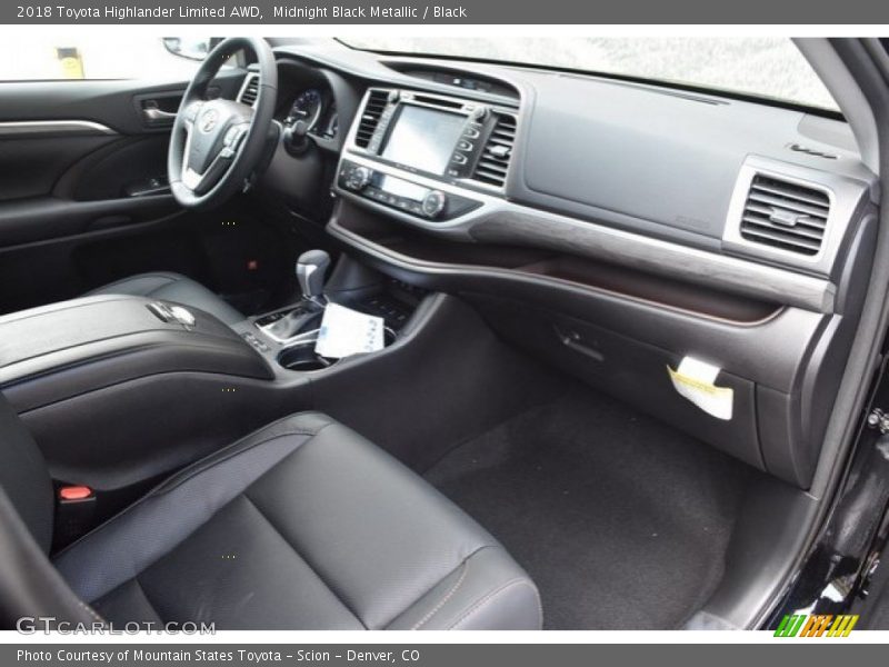 Midnight Black Metallic / Black 2018 Toyota Highlander Limited AWD