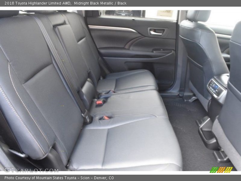Midnight Black Metallic / Black 2018 Toyota Highlander Limited AWD