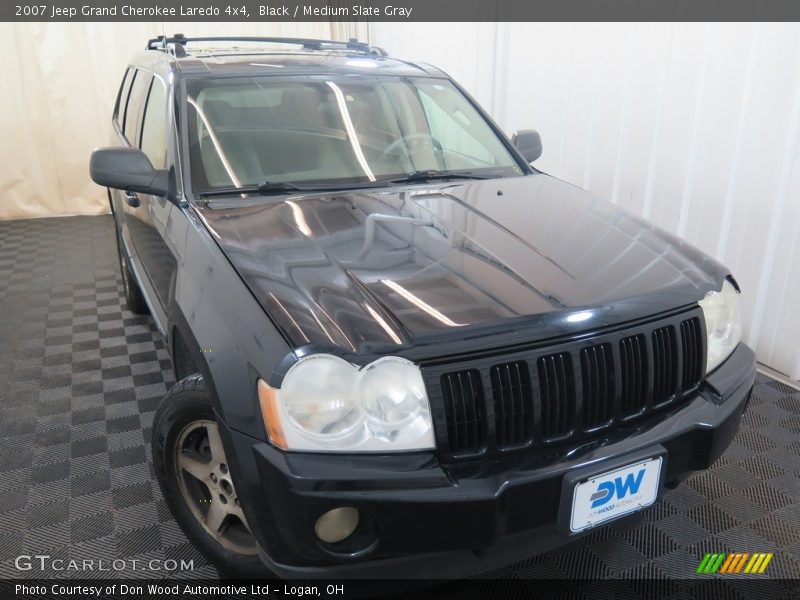 Black / Medium Slate Gray 2007 Jeep Grand Cherokee Laredo 4x4