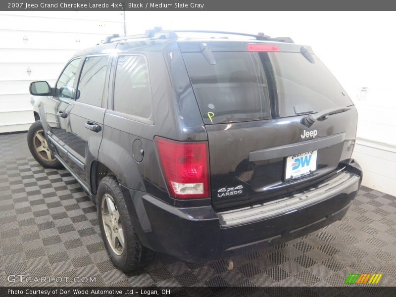 Black / Medium Slate Gray 2007 Jeep Grand Cherokee Laredo 4x4