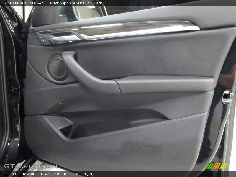 Black Sapphire Metallic / Black 2018 BMW X1 xDrive28i