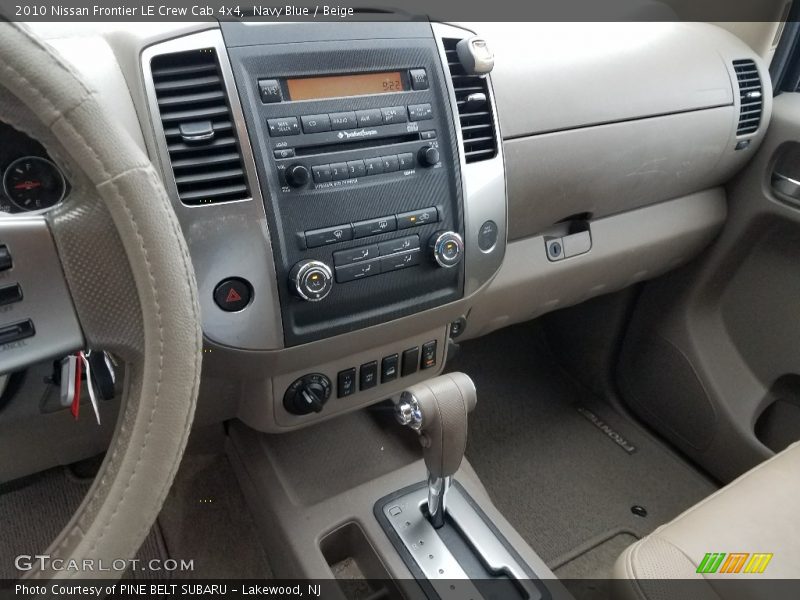 Navy Blue / Beige 2010 Nissan Frontier LE Crew Cab 4x4