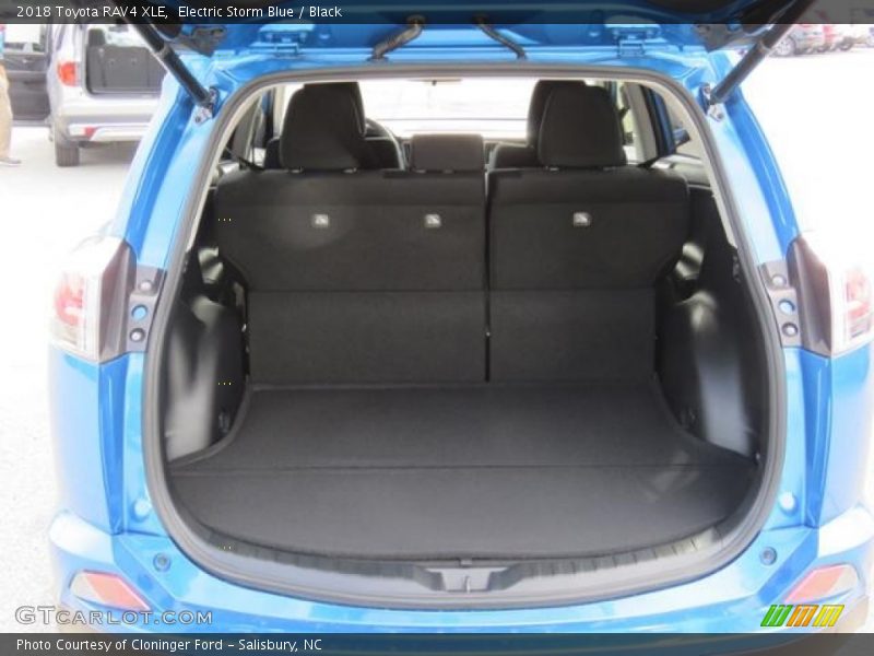 2018 RAV4 XLE Trunk