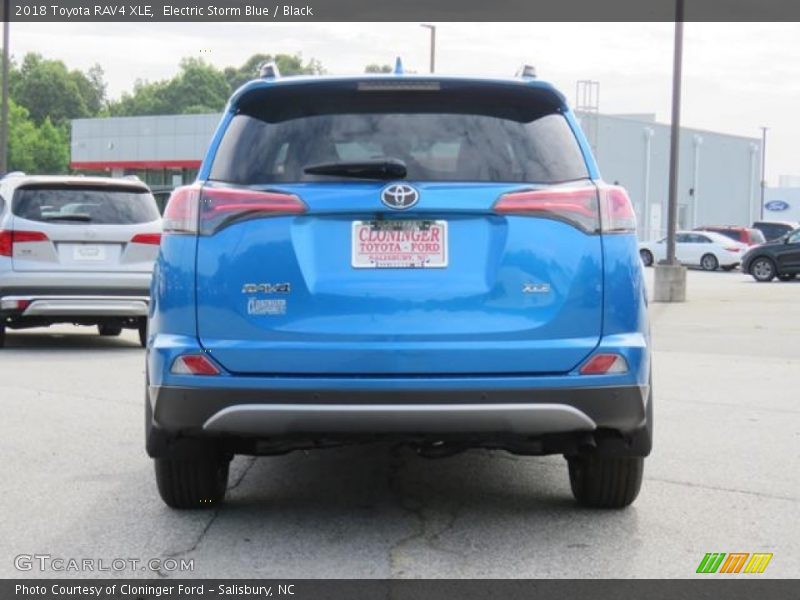 Electric Storm Blue / Black 2018 Toyota RAV4 XLE