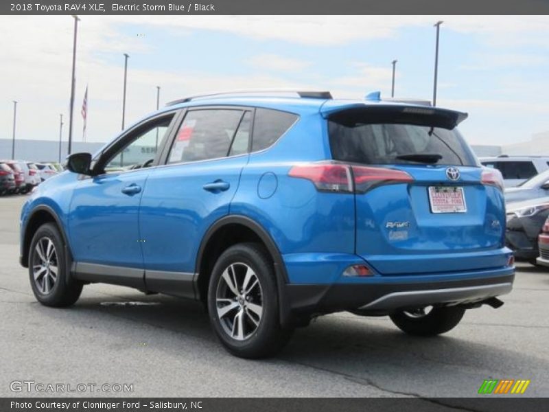 Electric Storm Blue / Black 2018 Toyota RAV4 XLE