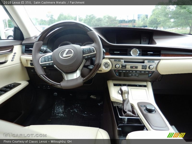 Satin Cashmere Metallic / Parchment 2018 Lexus ES 350