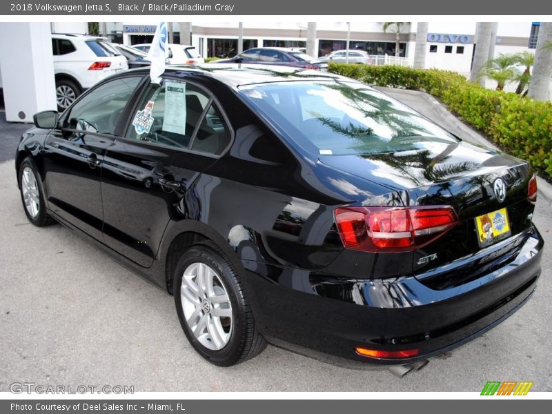 Black / Black/Palladium Gray 2018 Volkswagen Jetta S