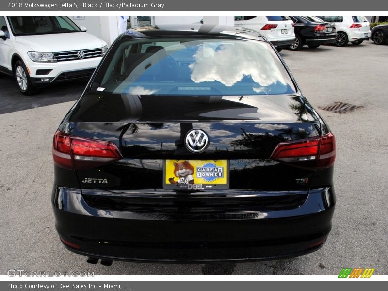 Black / Black/Palladium Gray 2018 Volkswagen Jetta S