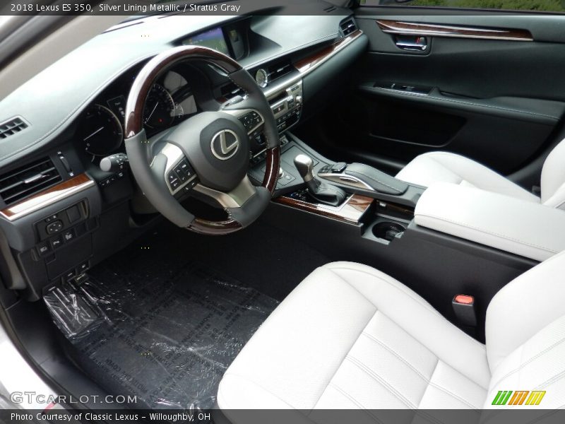 Silver Lining Metallic / Stratus Gray 2018 Lexus ES 350