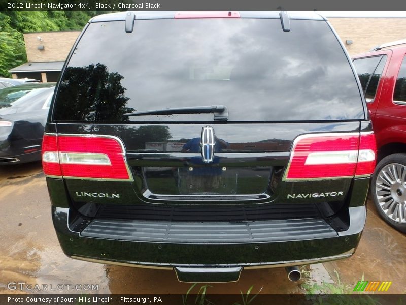 Black / Charcoal Black 2012 Lincoln Navigator 4x4
