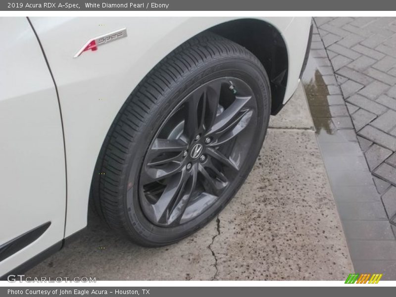 White Diamond Pearl / Ebony 2019 Acura RDX A-Spec