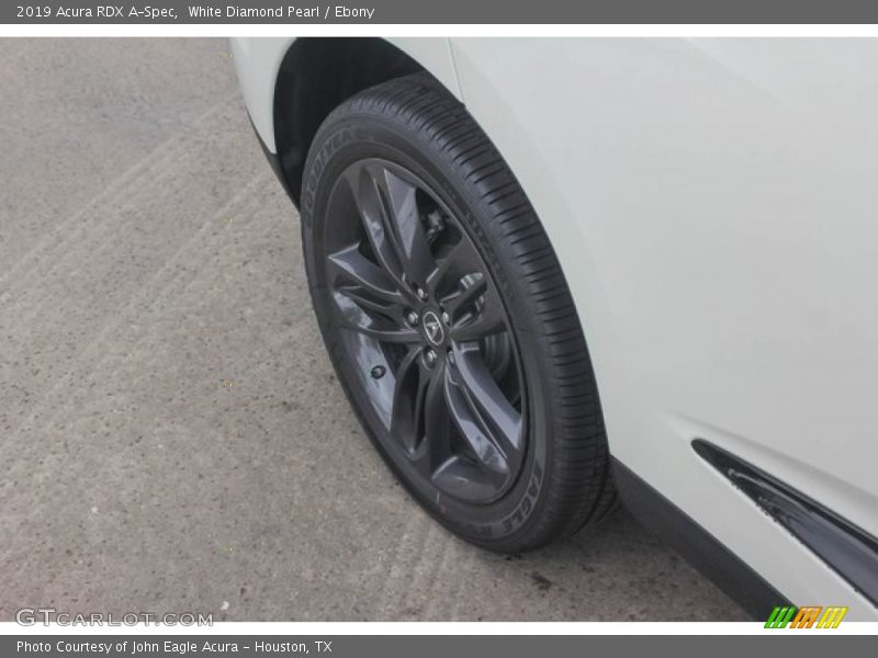 White Diamond Pearl / Ebony 2019 Acura RDX A-Spec
