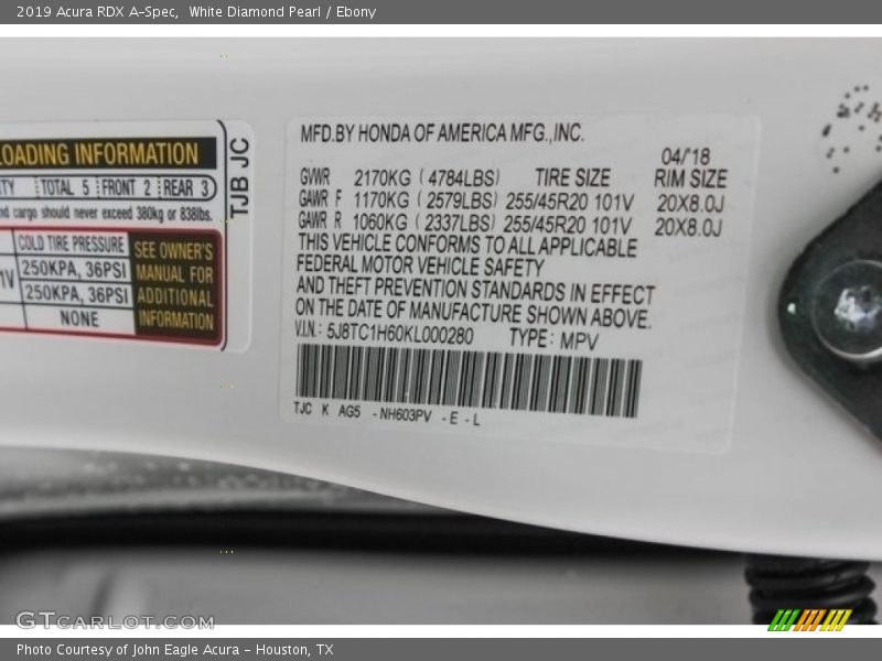White Diamond Pearl / Ebony 2019 Acura RDX A-Spec