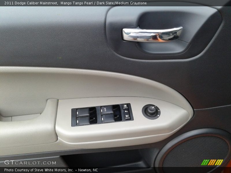 Mango Tango Pearl / Dark Slate/Medium Graystone 2011 Dodge Caliber Mainstreet