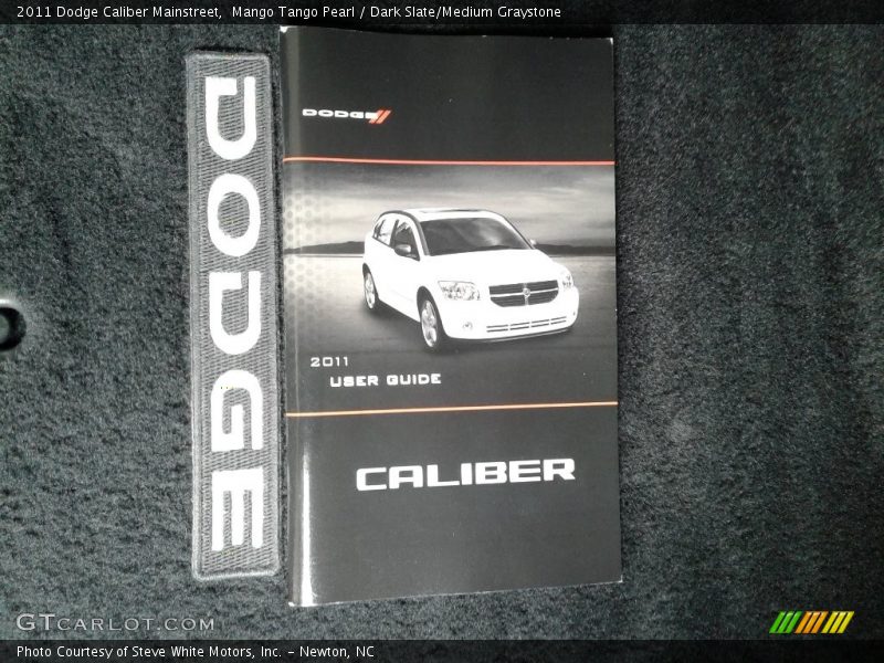 Mango Tango Pearl / Dark Slate/Medium Graystone 2011 Dodge Caliber Mainstreet
