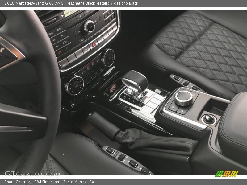 Magnetite Black Metallic / designo Black 2018 Mercedes-Benz G 63 AMG