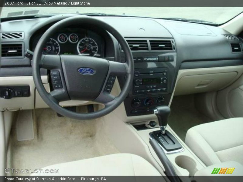 Alloy Metallic / Light Stone 2007 Ford Fusion SE