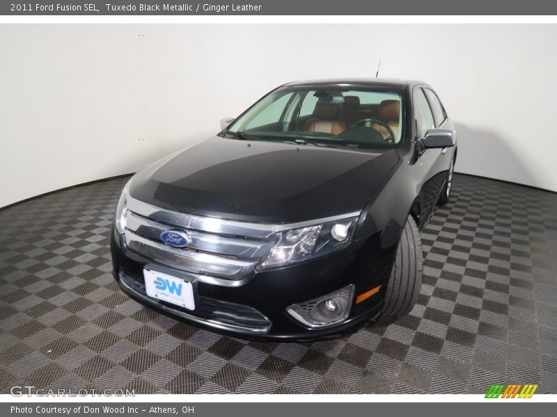 Tuxedo Black Metallic / Ginger Leather 2011 Ford Fusion SEL