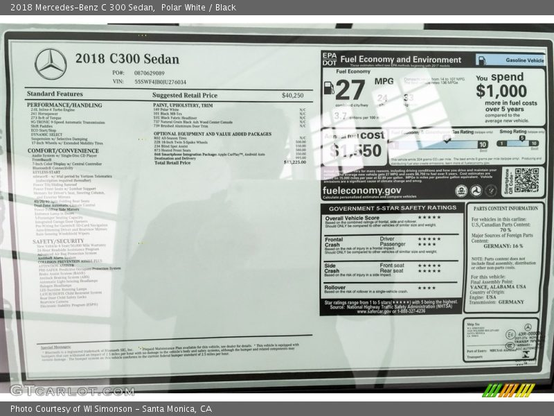 Polar White / Black 2018 Mercedes-Benz C 300 Sedan