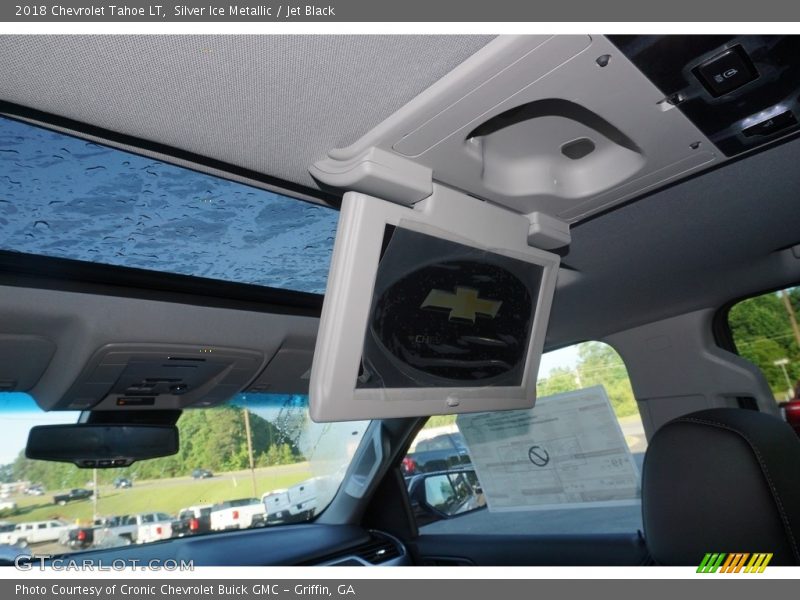 Silver Ice Metallic / Jet Black 2018 Chevrolet Tahoe LT