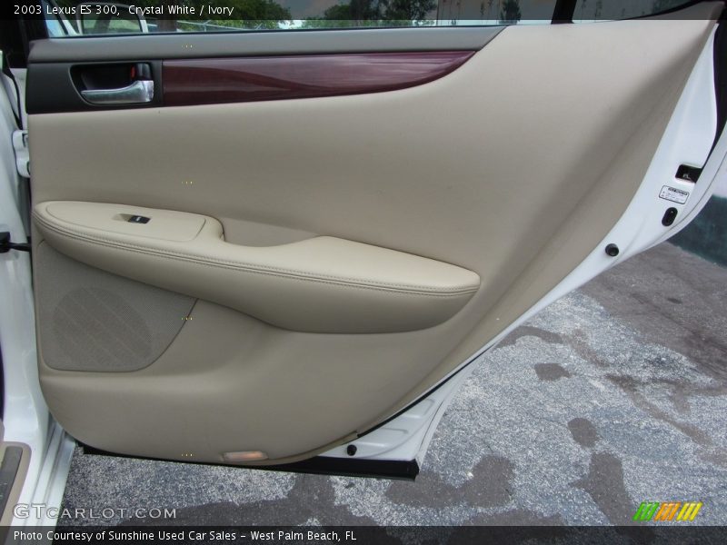 Crystal White / Ivory 2003 Lexus ES 300