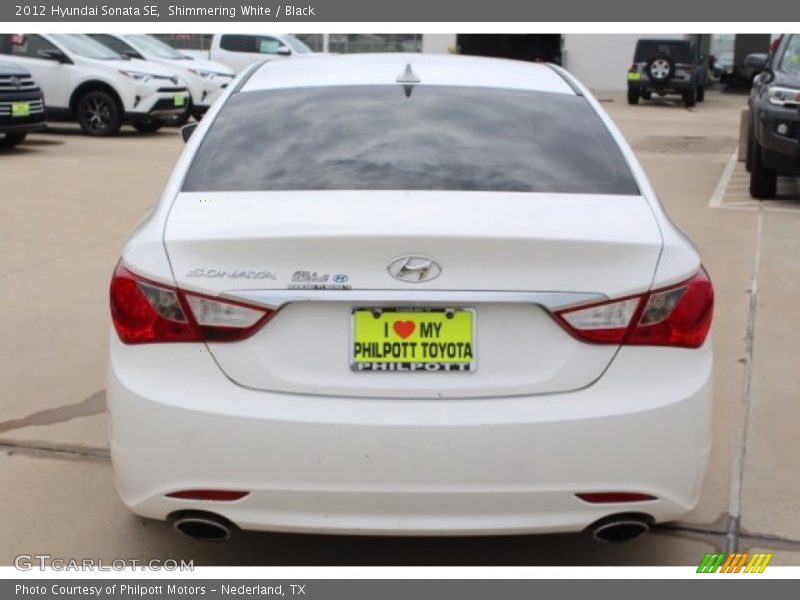 Shimmering White / Black 2012 Hyundai Sonata SE