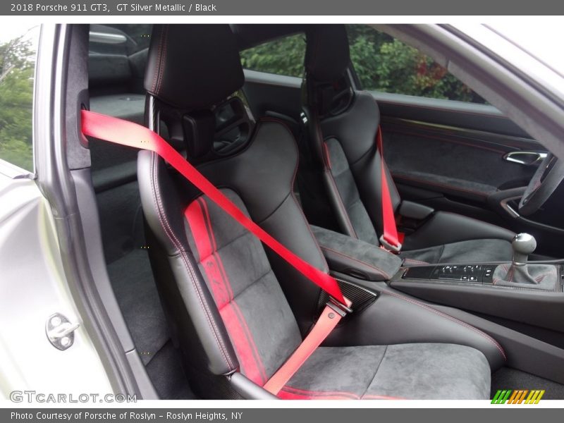Front Seat of 2018 911 GT3