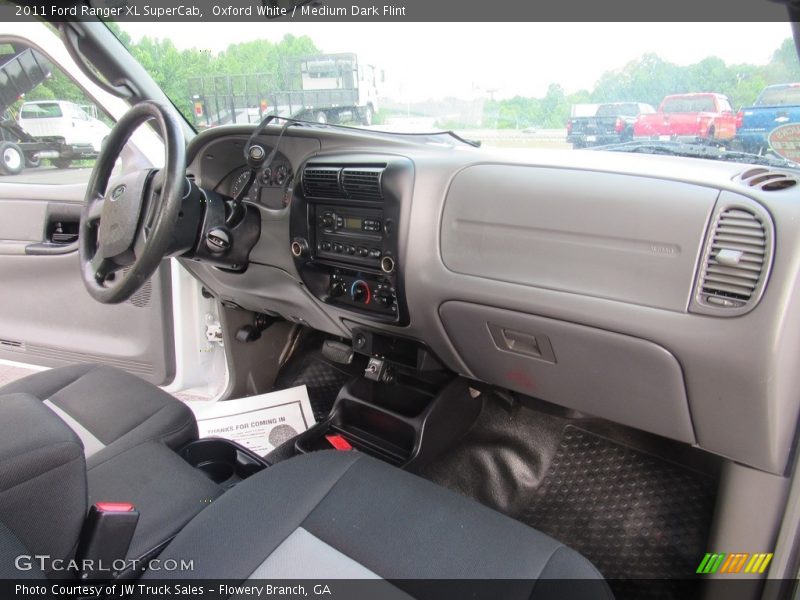 Oxford White / Medium Dark Flint 2011 Ford Ranger XL SuperCab