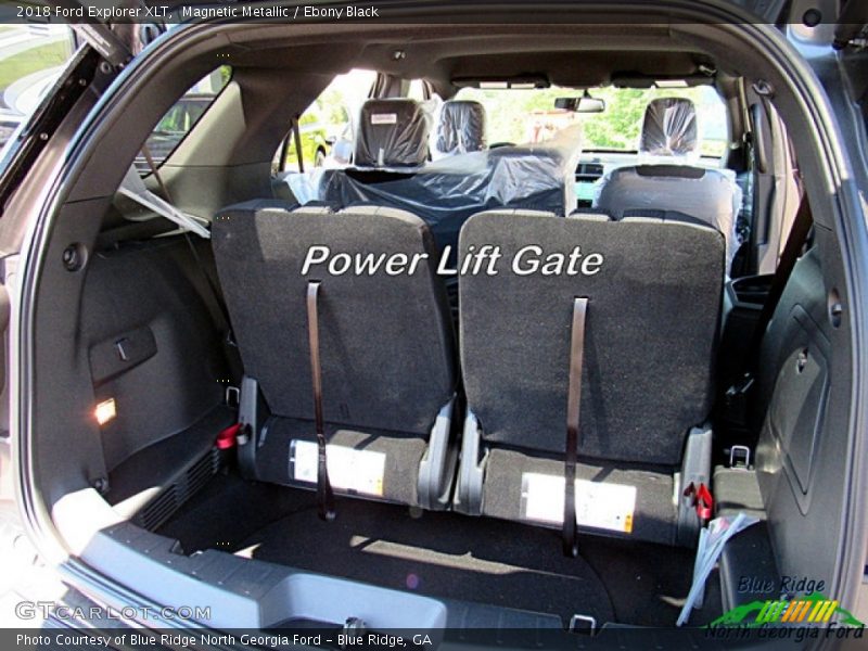 Magnetic Metallic / Ebony Black 2018 Ford Explorer XLT