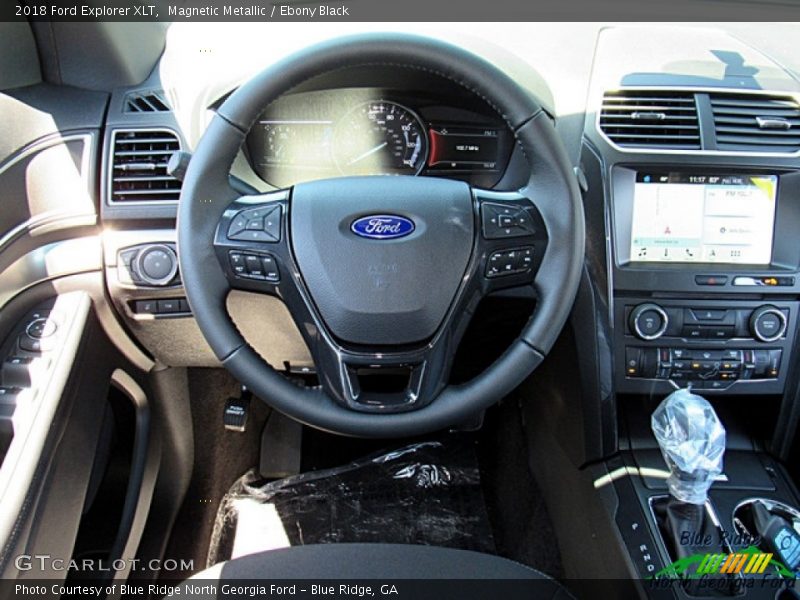 Magnetic Metallic / Ebony Black 2018 Ford Explorer XLT
