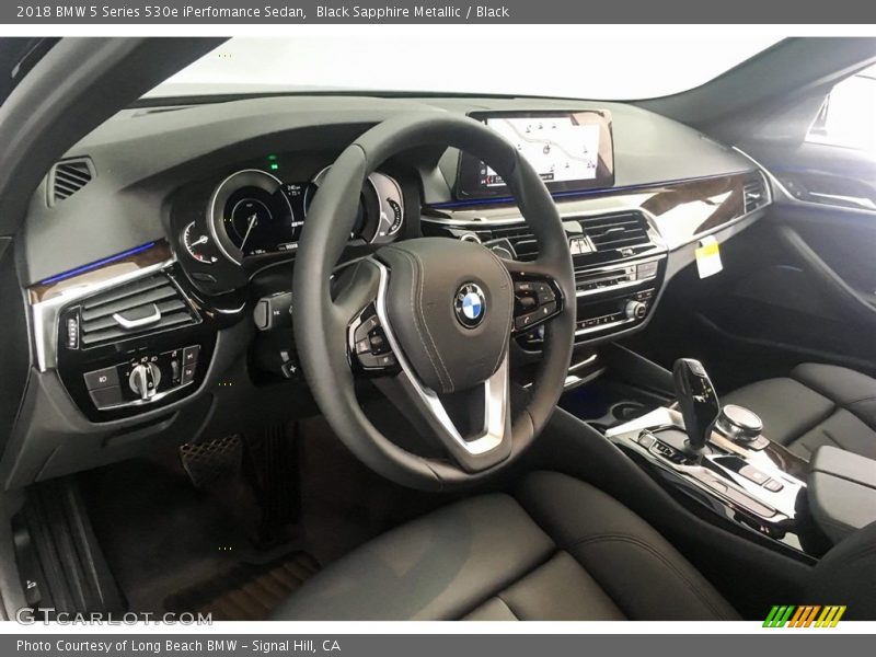 Black Sapphire Metallic / Black 2018 BMW 5 Series 530e iPerfomance Sedan