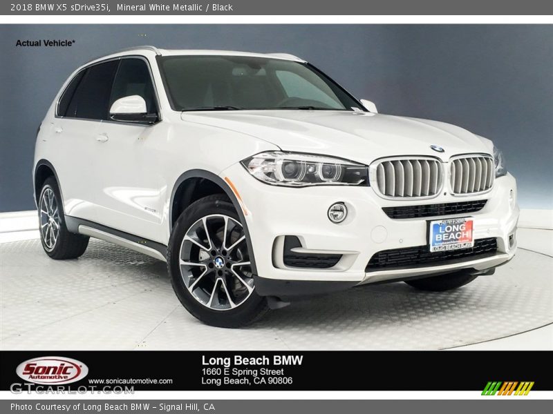 Mineral White Metallic / Black 2018 BMW X5 sDrive35i