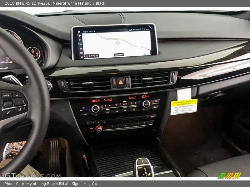 Mineral White Metallic / Black 2018 BMW X5 sDrive35i