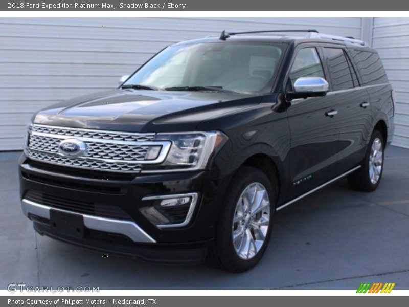Front 3/4 View of 2018 Expedition Platinum Max