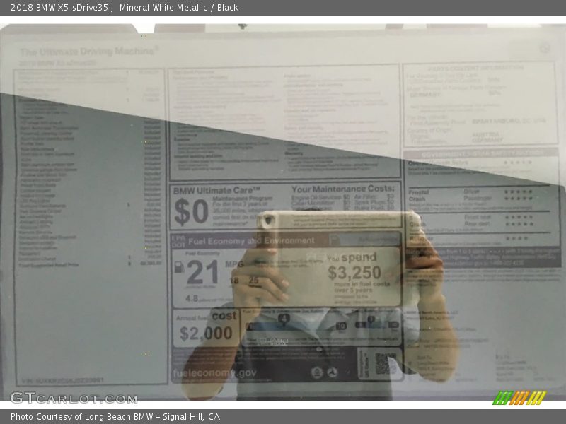 Mineral White Metallic / Black 2018 BMW X5 sDrive35i