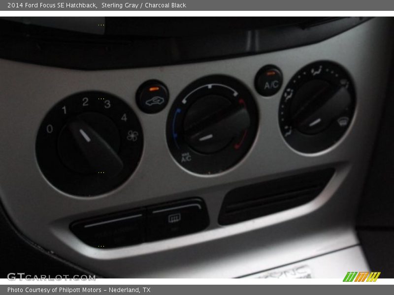 Sterling Gray / Charcoal Black 2014 Ford Focus SE Hatchback