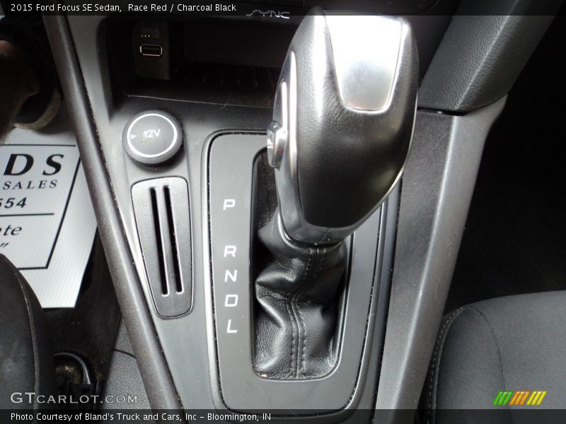Race Red / Charcoal Black 2015 Ford Focus SE Sedan
