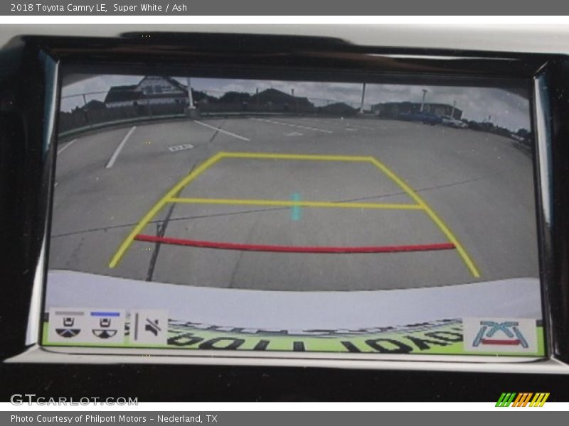 Super White / Ash 2018 Toyota Camry LE