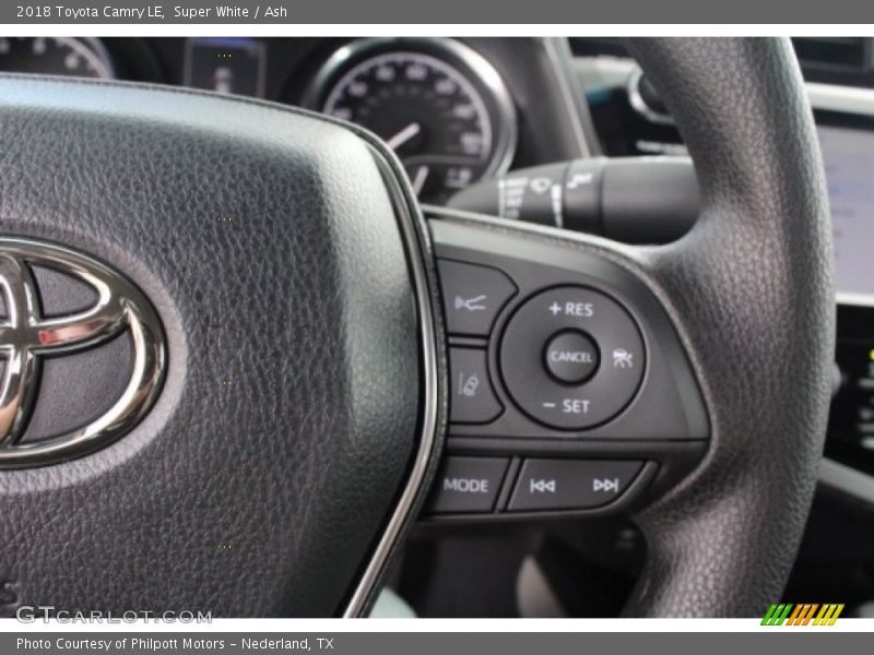 Super White / Ash 2018 Toyota Camry LE