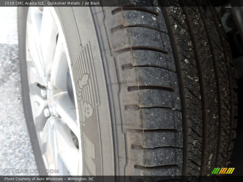 Quicksilver Metallic / Jet Black 2018 GMC Acadia SLE