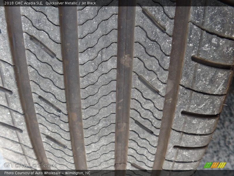 Quicksilver Metallic / Jet Black 2018 GMC Acadia SLE