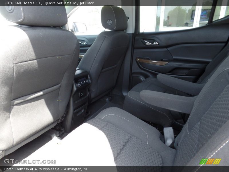Quicksilver Metallic / Jet Black 2018 GMC Acadia SLE