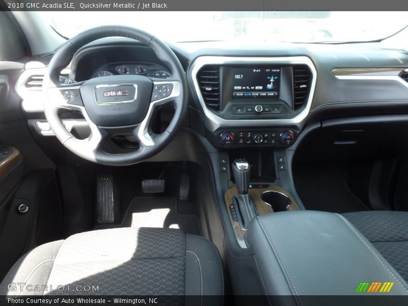 Quicksilver Metallic / Jet Black 2018 GMC Acadia SLE
