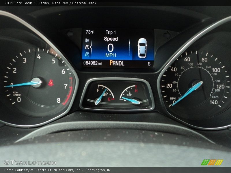Race Red / Charcoal Black 2015 Ford Focus SE Sedan