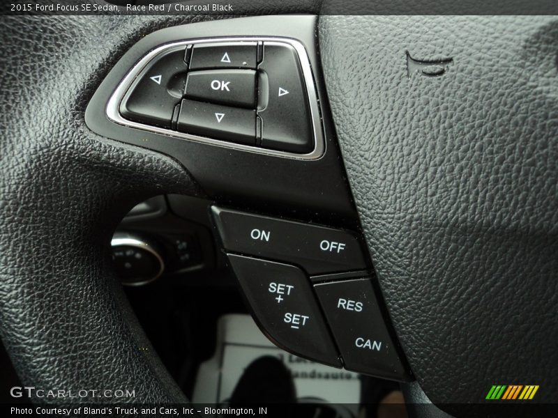 Race Red / Charcoal Black 2015 Ford Focus SE Sedan